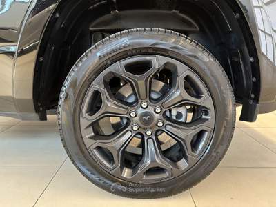 Dodge RAM RAM 1500 QUAD CAB MID BOX 5.7 HEMI V8 AUT (295KW) Nero usata Forlì