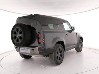 Land Rover Defender 90 3.0d i6 mhev X-Dynamic SE awd 200cv auto Grigio usata Roma