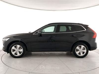 Volvo XC60 Xc60 2.0 b4 momentum awd auto Nero usata Porto Mantovano