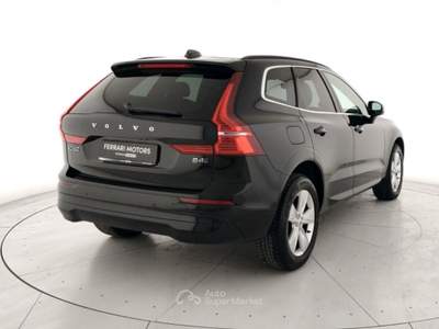 Volvo XC60 Xc60 2.0 b4 momentum awd auto Nero usata Porto Mantovano