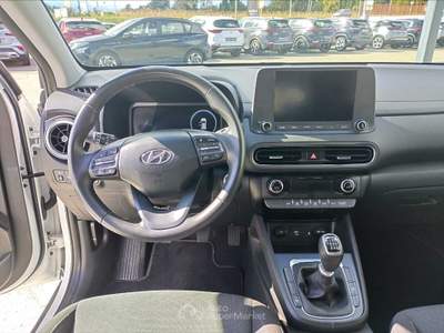 Hyundai Kona Kona 1.0 t-gdi 48v xline safety pack 120cv Bianco usata Cuneo