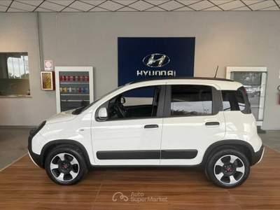Fiat Panda Panda 1.0 firefly hybrid s&s 70cv 5p.ti Bianco usata Cuneo
