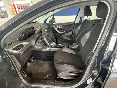 Peugeot 2008  1.6 bluehdi access 75cv Blu/Azzurro usata Cuneo
