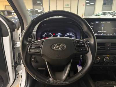 Hyundai i10 I10 1.0 tech Bianco usata Cuneo