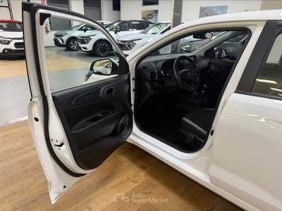 Hyundai i10 I10 1.0 tech Bianco usata Cuneo