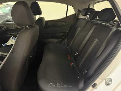 Hyundai i10 I10 1.0 tech Bianco usata Cuneo