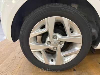 Hyundai i10 I10 1.0 tech Bianco usata Cuneo