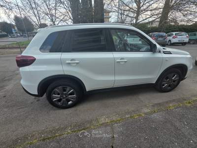 Suzuki Vitara unico proprietario -sensore parcheggio anteriore Bianco usata montevarchi