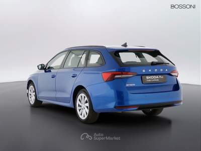 Skoda Octavia wagon 1.5 tsi act m-hev 150cv executive dsg Blu/Azzurro usata Orzinuovi