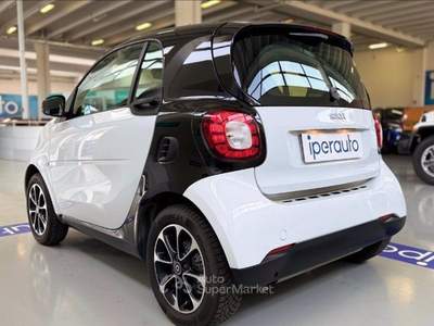Smart ForTwo 1.0 Superpassion 71cv twinamic Bianco usata Bergamo