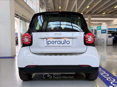 Smart ForTwo 1.0 Superpassion 71cv twinamic Bianco usata Bergamo