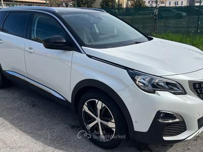 Peugeot 5008 Unico proprietario non fumatore usata Granze