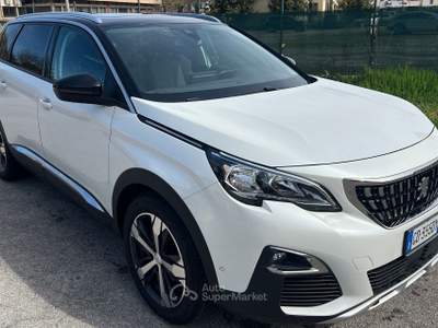 Peugeot 5008 Unico proprietario non fumatore usata Granze