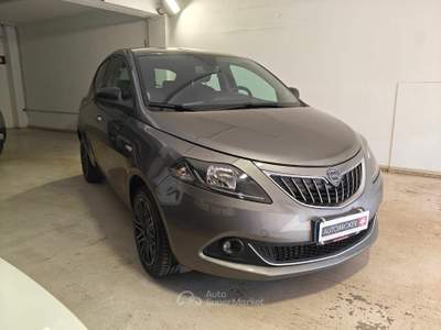 Lancia Ypsilon Ypsilon 1.0 FireFly 5 porte S&S Hybrid Gold Grigio usata RENDE