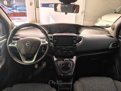 Lancia Ypsilon Ypsilon 1.0 FireFly 5 porte S&S Hybrid Gold Grigio usata RENDE