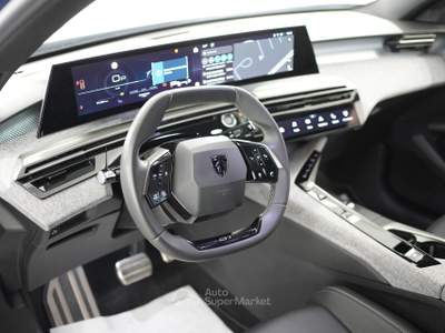 Peugeot 3008 Hybrid 145 e-DCS6 GT Rosso usata Pozzuoli