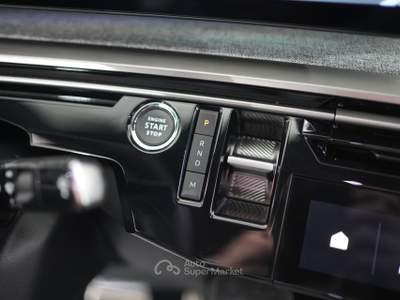 Peugeot 3008 Hybrid 145 e-DCS6 GT Rosso usata Pozzuoli
