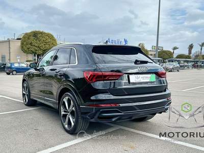 Audi Q3 2.0 tdi S line edition 150cv s-tronic Nero usata Pomigliano d'Arco