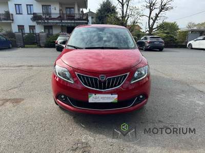 Lancia Ypsilon 1.0 firefly hybrid Silver s&amp;s 70cv 5p.ti Rosso usata Rivarolo Canavese