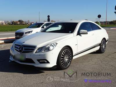 Mercedes-Benz Classe E CDI Coupé BlueEFFICIENCY Avantgarde Bianco usata Cesena