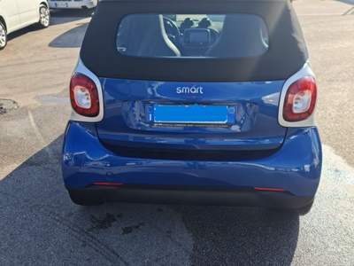 Smart ForTwo CABRIO Blu/Azzurro usata Napoli