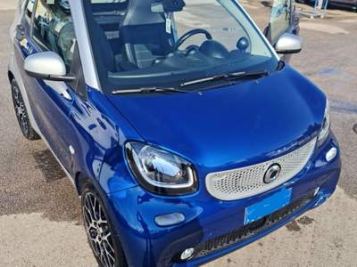 Smart ForTwo CABRIO Blu/Azzurro usata Napoli
