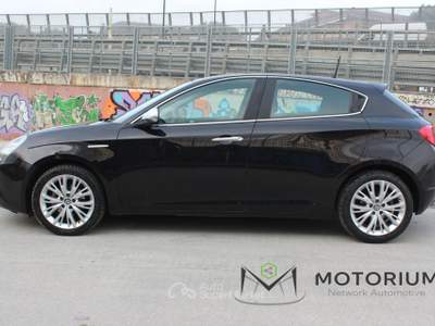 Alfa Romeo Giulietta 1.6 jtdm Super 120cv Nero usata Napoli