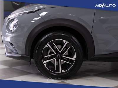 Nissan Juke 1.0 DIG-T N-Connecta 114CV DCT Grigio usata Latina