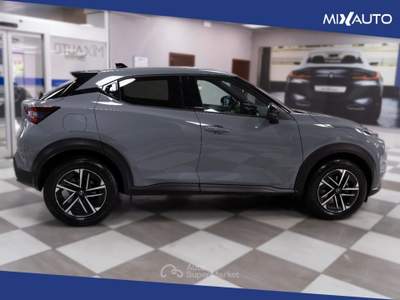 Nissan Juke 1.0 DIG-T N-Connecta 114CV DCT Grigio usata Latina