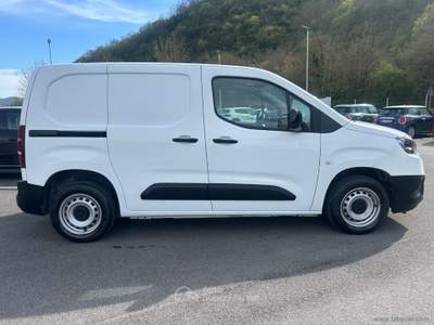 Toyota Proace Proace City 1.2 110CV S&S PC 4p.Comfort Bianco usata RIETI