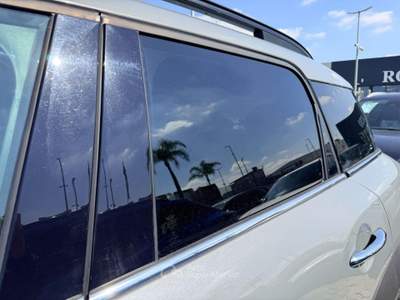 MINI Countryman Mini  2.0 Cooper SD Business auto  Grigio usata Sant'Anastasia