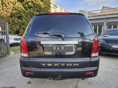 SsangYong Rexton REXTON 2.7 XDi Nero usata Torino