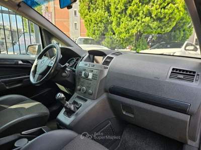 Opel Zafira 1.9 CDTI 120CV 7posti Grigio usata Torino