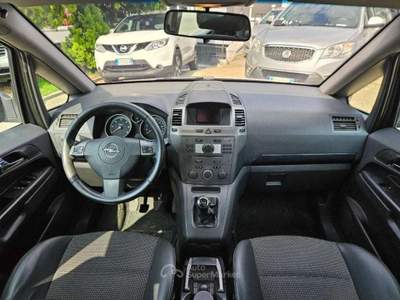 Opel Zafira 1.9 CDTI 120CV 7posti Grigio usata Torino