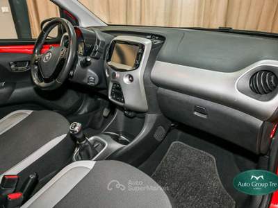 Toyota Aygo Aygo II 2014 5p 1.0 x-cool tss usata Torino