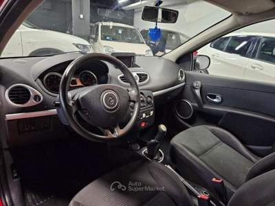 Renault Clio 1.2 16V 3 porte Rosso usata Torino
