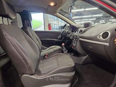 Renault Clio 1.2 16V 3 porte Rosso usata Torino