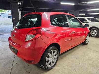 Renault Clio 1.2 16V 3 porte Rosso usata Torino