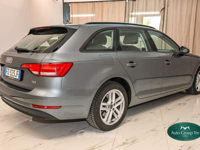 Audi A4 A4 V 2016 Avant Avant 2.0 tdi Business 150cv Grigio usata Torino