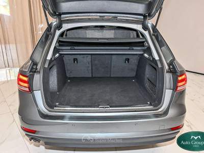 Audi A4 A4 V 2016 Avant Avant 2.0 tdi Business 150cv Grigio usata Torino