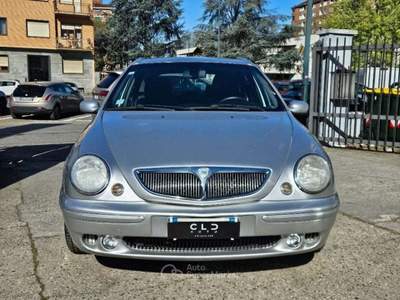 Lancia Lybra 1.8i 16V VVT cat Station Wagon Grigio usata Torino