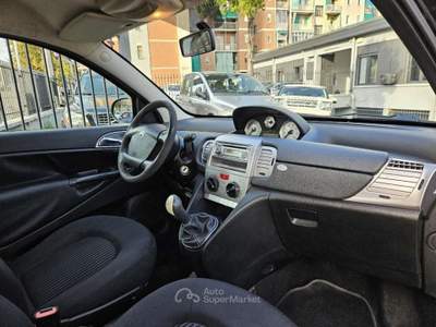 Lancia Ypsilon 1.3 MJT 75 CV Nero usata Torino