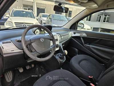 Lancia Ypsilon 1.3 MJT 75 CV Nero usata Torino