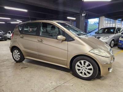 Mercedes-Benz Classe A A 180 CDI Elegance Oro usata Torino