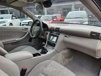 Mercedes-Benz Classe C C 220 CDI cat Sportcoupé Avantgarde Blu/Azzurro usata Torino