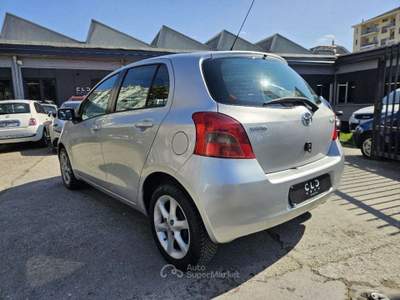Toyota Yaris 1.0 5 porte Sol Grigio usata Torino