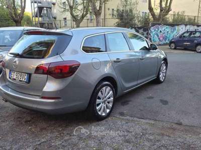 Opel Astra Sports Tourer Cosmo Grigio usata Roma