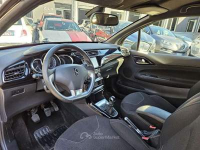 DS Automobiles DS 3 PureTech 82 Chic Grigio usata Torino