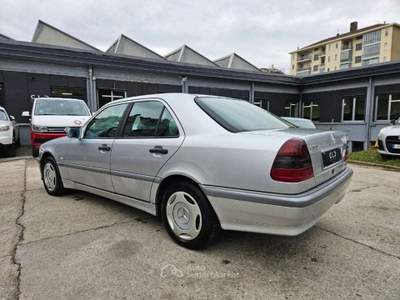 Mercedes-Benz Classe C C 180 cat Classic Grigio usata Torino
