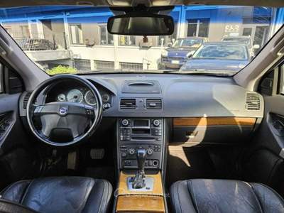 Volvo XC90 2.4 D5 185 CV aut. AWD Nero usata Torino